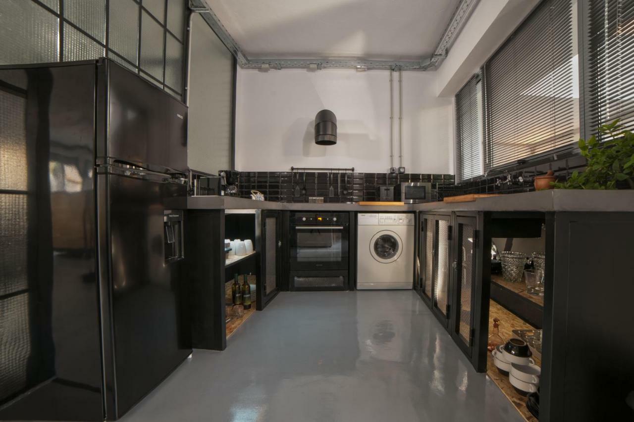 Monastiraki #Wallsfree Citycenter- Unspoiled Athens Apartments 외부 사진