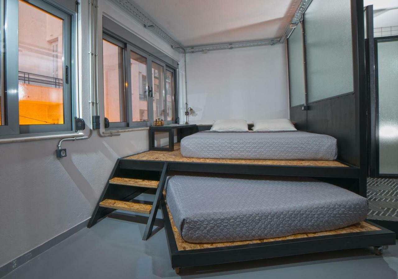Monastiraki #Wallsfree Citycenter- Unspoiled Athens Apartments 외부 사진